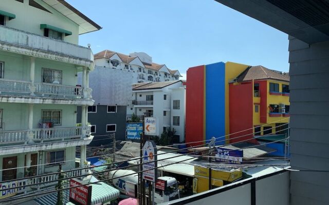 Pagoda Buakow Guesthouse