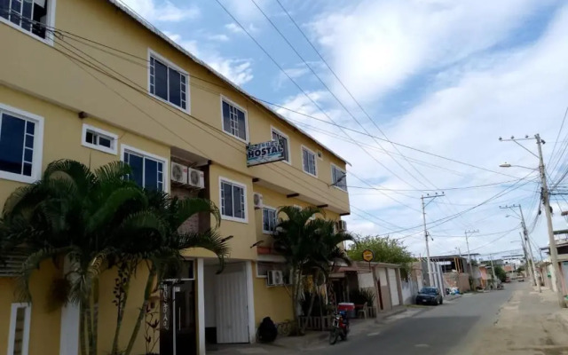 San Roque Hostal