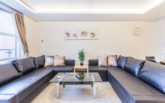 CDP Apartments Bell Street Suite 4