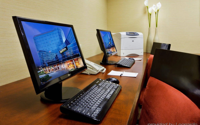Radisson Hotel Vancouver Airport