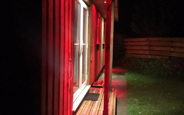 Woodpecker Glamping Cabin