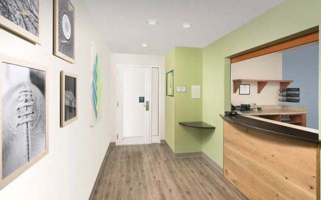 Extended Stay America Suites - Charleston
