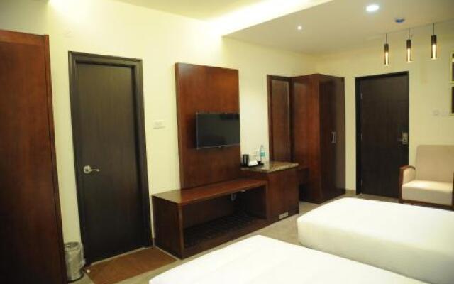 Stay Bay Service Apartments