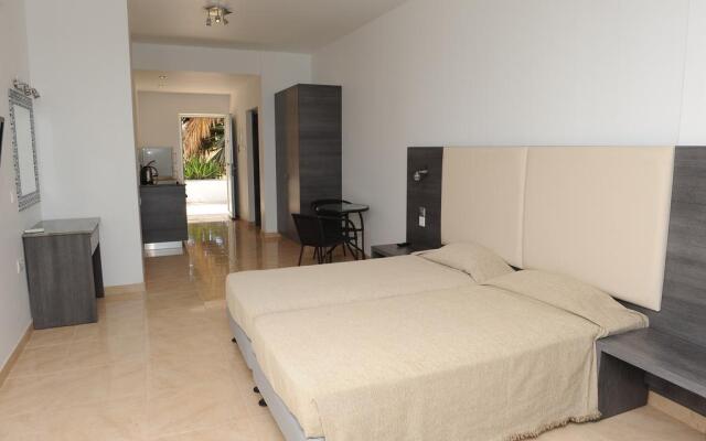 Alexia Hotel Apartments