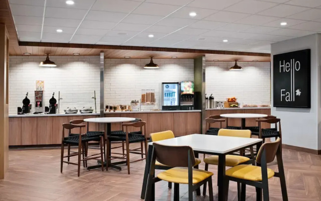 Fairfield Inn by Marriott & Suites Chino