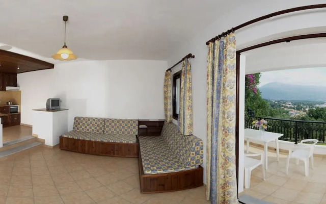 Marialice Apartments