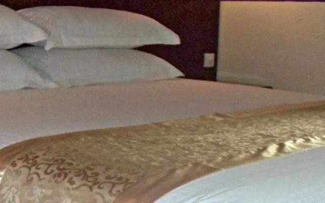 Yintong Zhi Lv Hotel Dongmen - Shenzhen