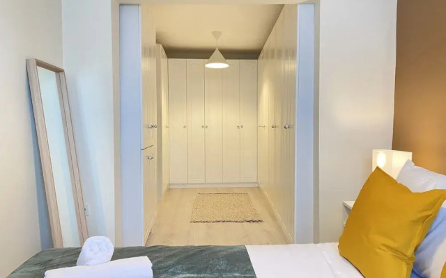 Newly Furnished Spacious House Near Galata Tower