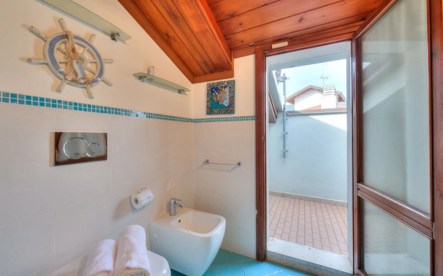 Cosy Loft 500m From Sea
