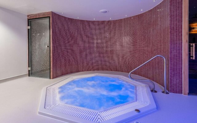 Clarion Collection Harte and Garter Hotel and Spa