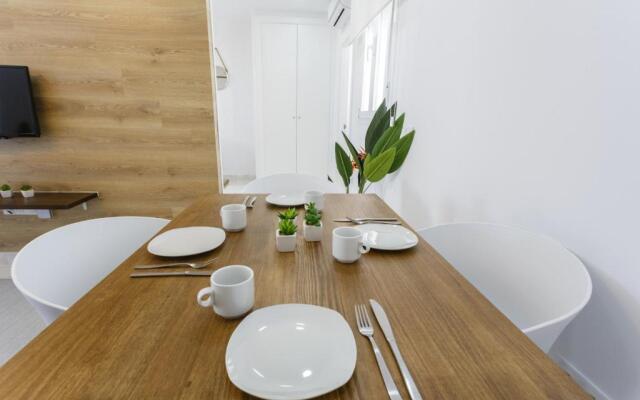 Apartamentos La BRUJULA by CadizRentals