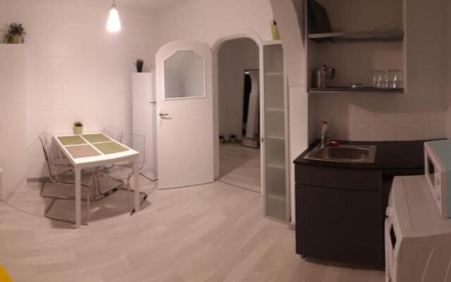 Green Apartment 41