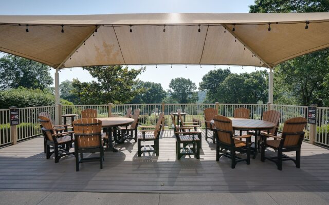 The Overlook at the Pointe