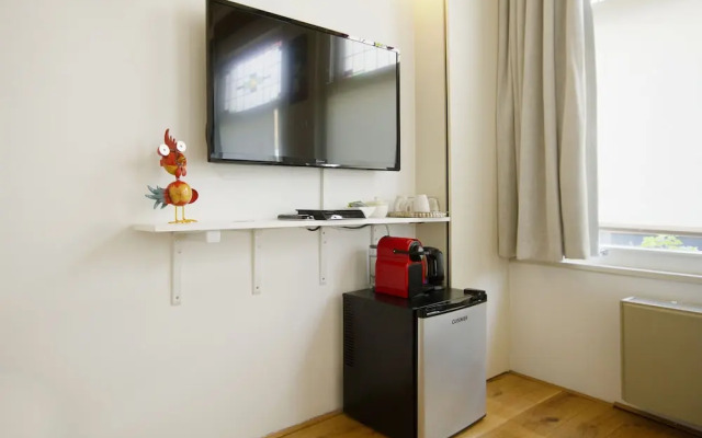 Mercedesbnb Amsterdam