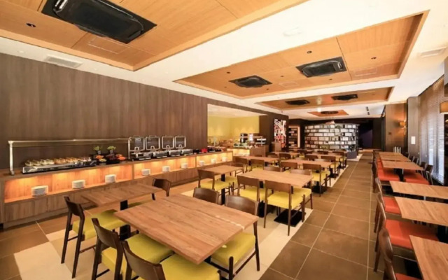 Quintessa Hotel Fukuoka Tenjin Comic & Books