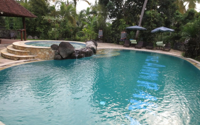 Aniniraka Resort & Spa