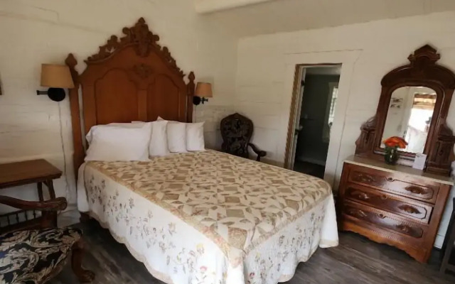 Nevada City Hotel