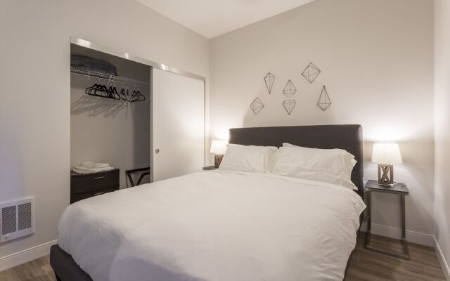 Domicile Suites at Cove