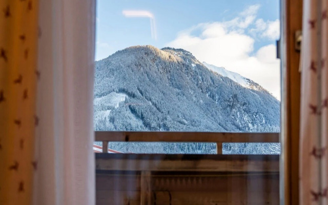 Holiday Flat With Terrace Near Wildkogel