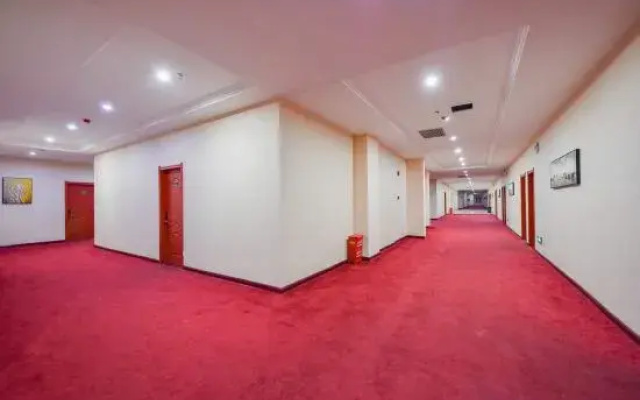 Shangjing Business Hotel