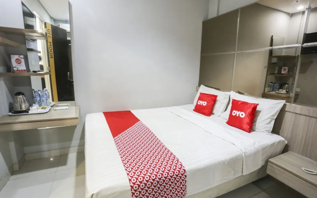 Wisma Kebon Kacang 9 by OYO Rooms