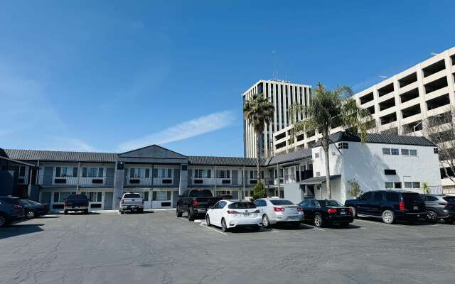 SureStay by Best Western Fresno Central