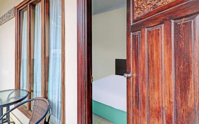 OYO 92439 Hotel Tower Klungkung