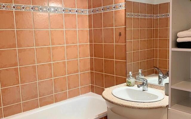 Appartement Mèze, 2 pièces, 4 personnes - FR-1-604-18