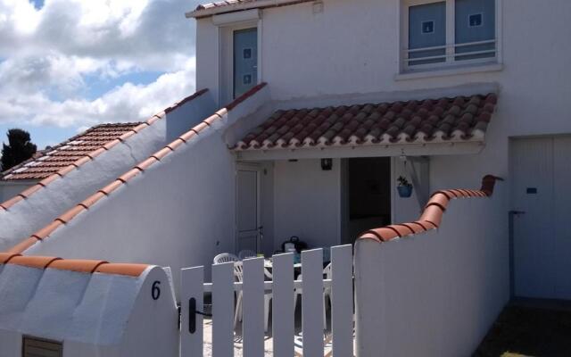 Maison La Guérinière, 4 pièces, 6 personnes - FR-1-224B-42