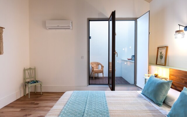 Feel Discovery Homes in Douro