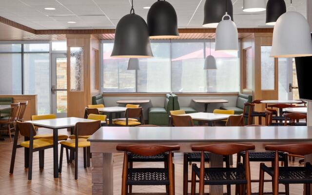 Fairfield Inn & Suites by Marriott Yankton