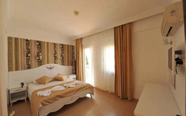 Taner Otel