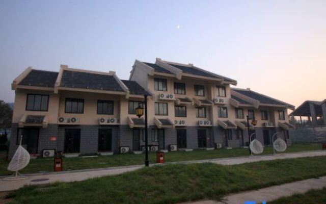 Yujiashu Holiday Hotel