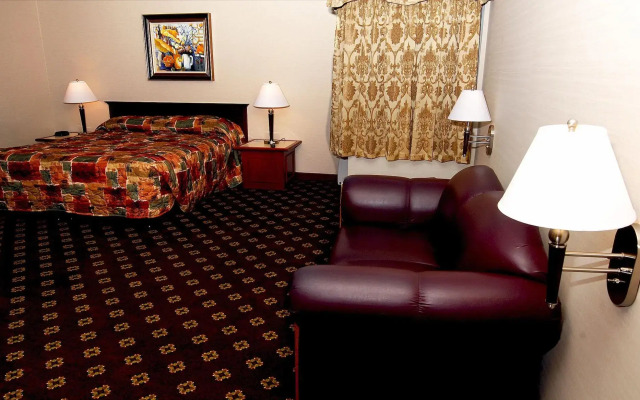 Metro Plaza Hotel