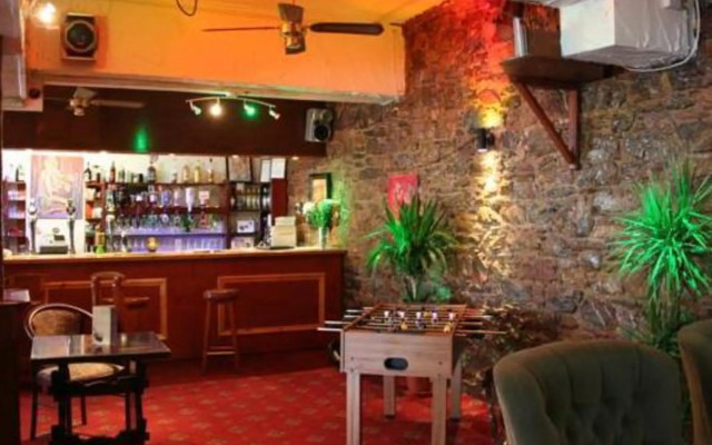 Yardley Manor Hotel