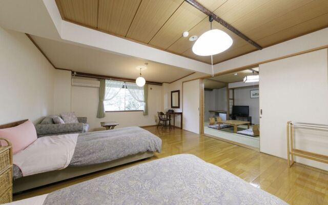 Hotel White Inn Kitashiga