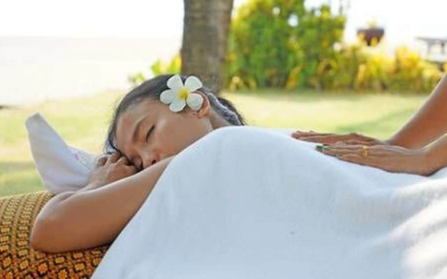 Sunny Paradise Resort