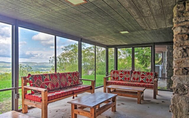 Hot Tub & Mtn Views: Expansive Hazleton Retreat