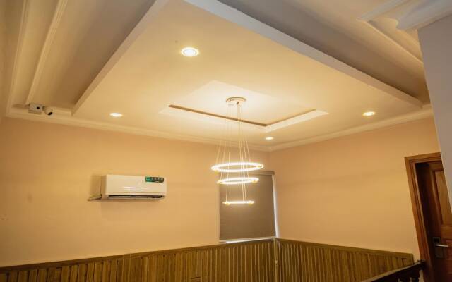 Onyx and Ivy Homes