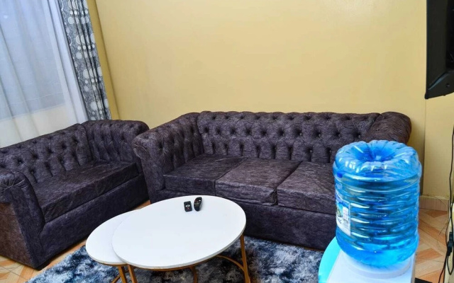 Lux Suites Nairobi House Naivasha