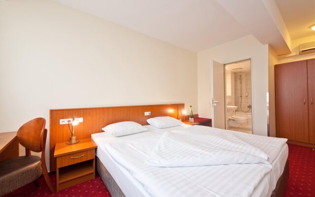 Novum Business Hotel Belmondo Hamburg Hbf.