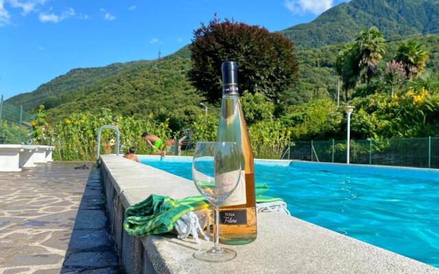 Sole 1 Terrassen Ferienwohnung mit Pool OG