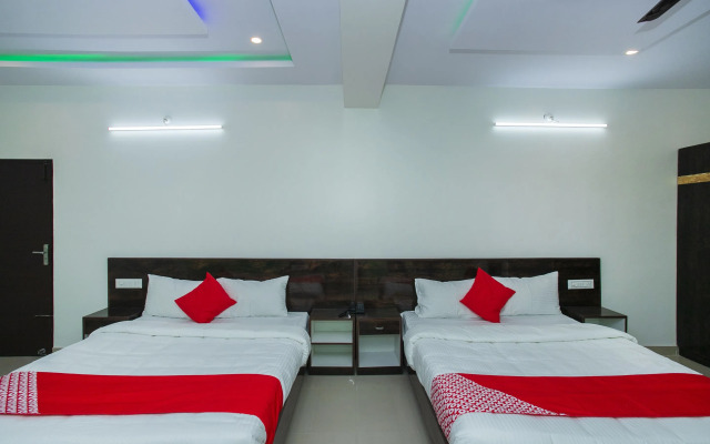 OYO 19704 Sai Dham Comfort