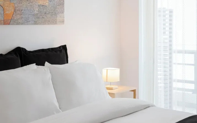 Vouliagmeni Serenity Residence
