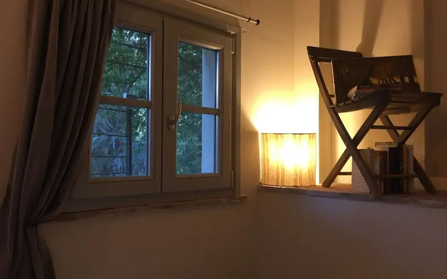 Room-double Room With Services