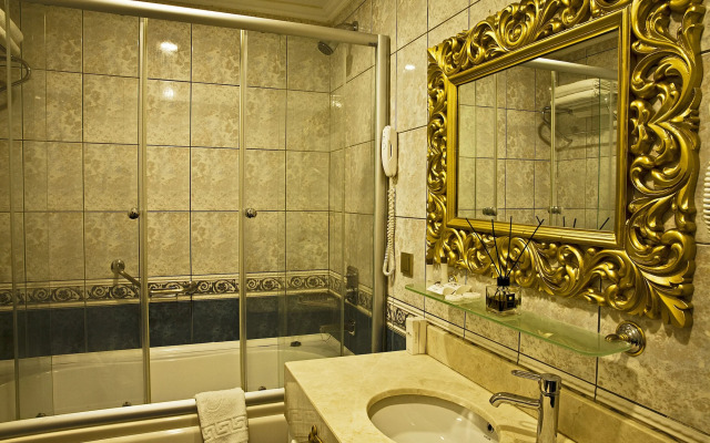 Seres Hotel Old City