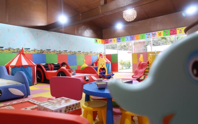 Dhevan Dara Resort & Spa