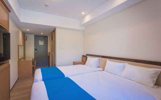 Kariyushi LCH Resort