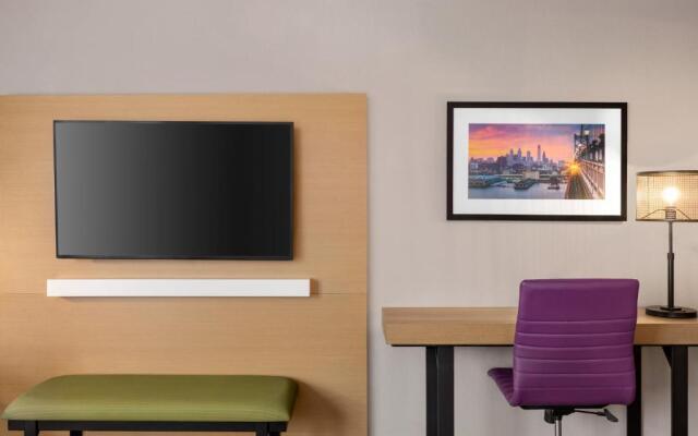 Holiday Inn Philadelphia Arpt-Stadium Area