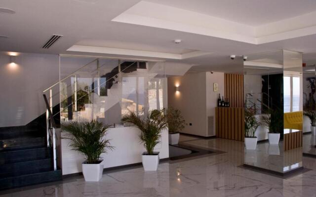Hotel Morina Palace